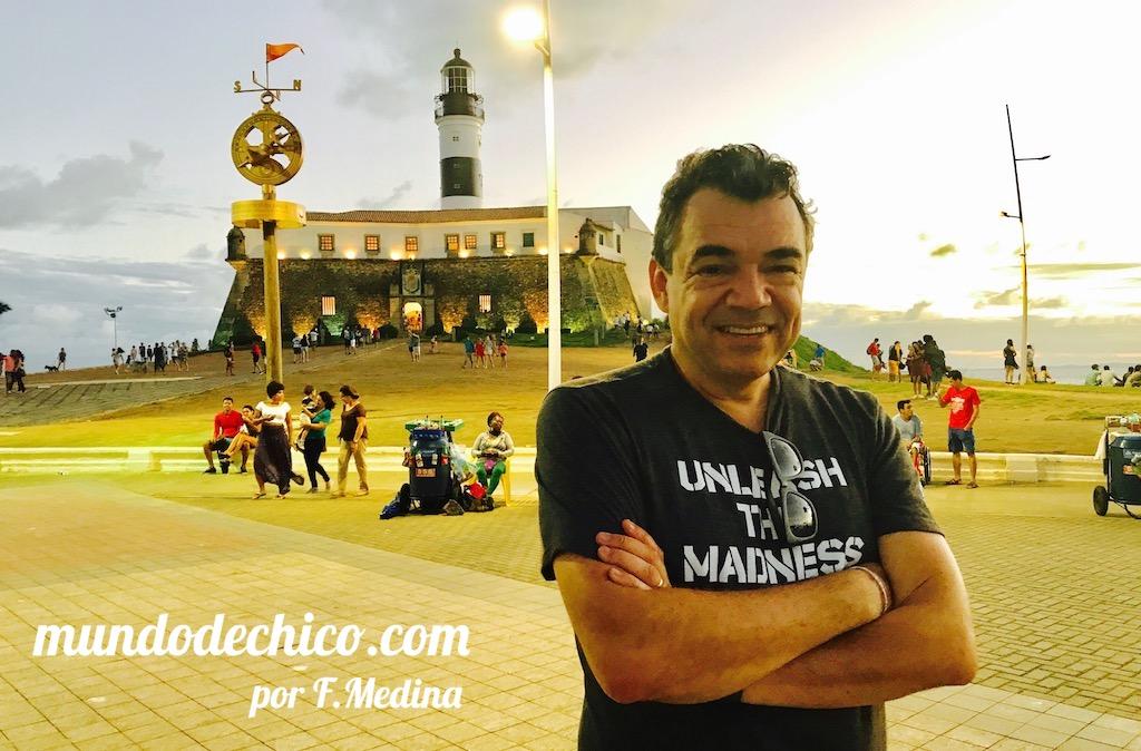 Chico da Naiade no Farol da Barra em Salvador em 2018