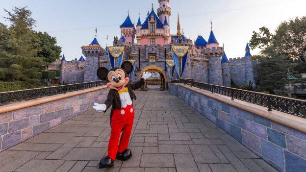 Mickey-no-Magig-Kingdom-Naiade-PB