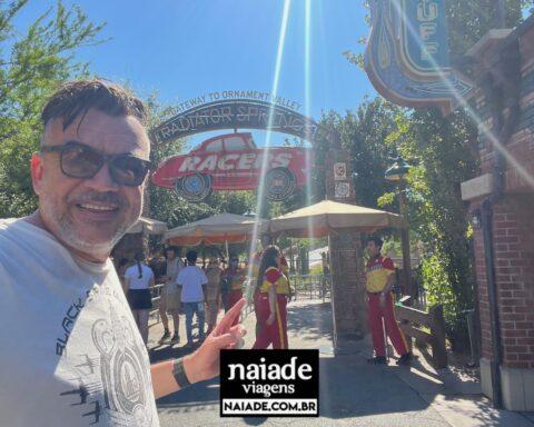 Chico na CarsLand - na Disneyland California em 2024