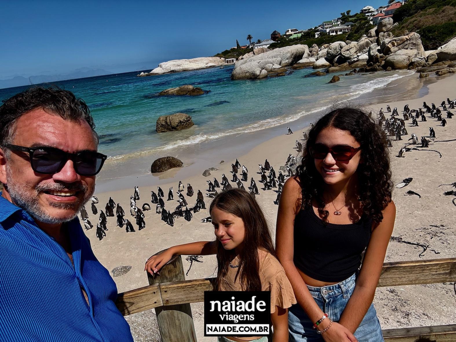 Chico Sofia e Catarina Medina em Boulders Beach Africa do Sul em 2025 com o Grupo Naiade