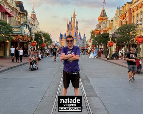 Chico na Main Street do no Disney's Magic Kingdom em 2024