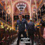 Chico da Naiade na Grande Sinagoga na Rua Dohány em Budapeste 2014