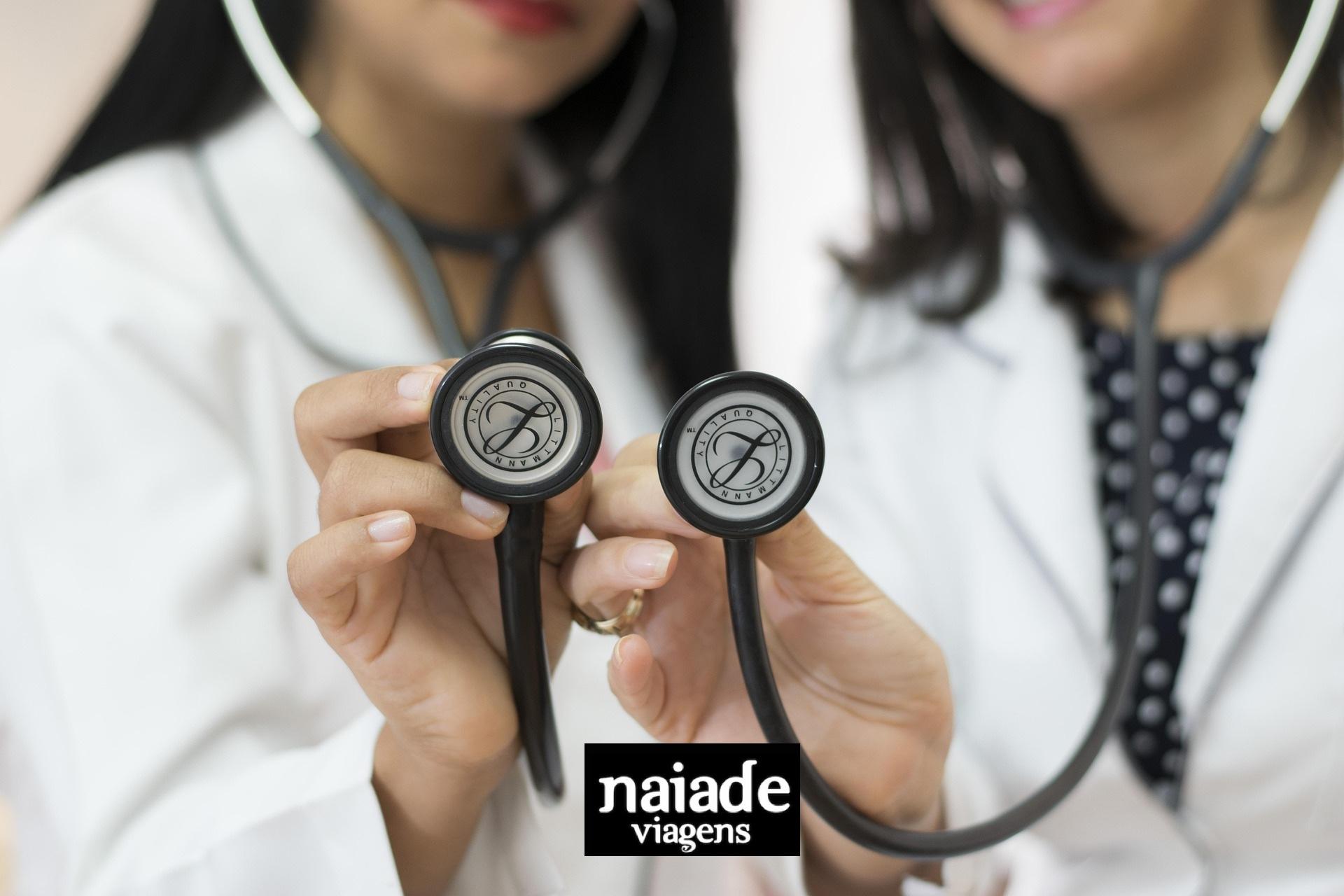 Medicina do Viajante by Naiade Pb