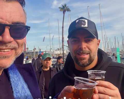 Chico da Naiade e Eduardo cerveja Porto Barcelona 2026